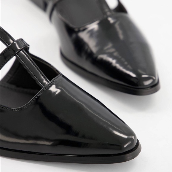 ASOS pointed black flats, new in a box - Picture 2 of 3